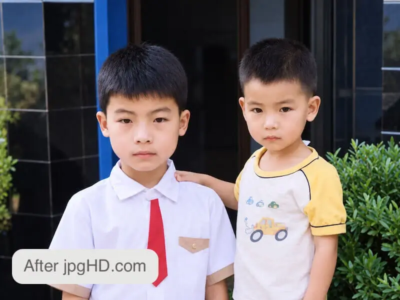 AI old photo restoration and image enhancement - Super Resolution after